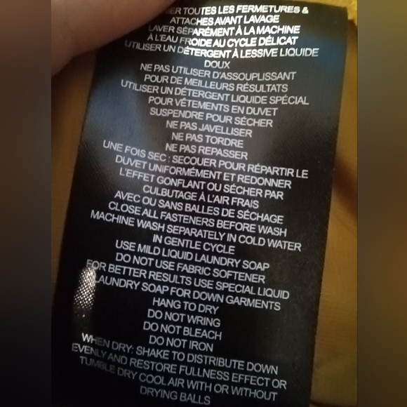 Light Packable Down Jacket - Ocre/Golden - Women's Small - i.FIV5 by Simons - Picture 10 of 13